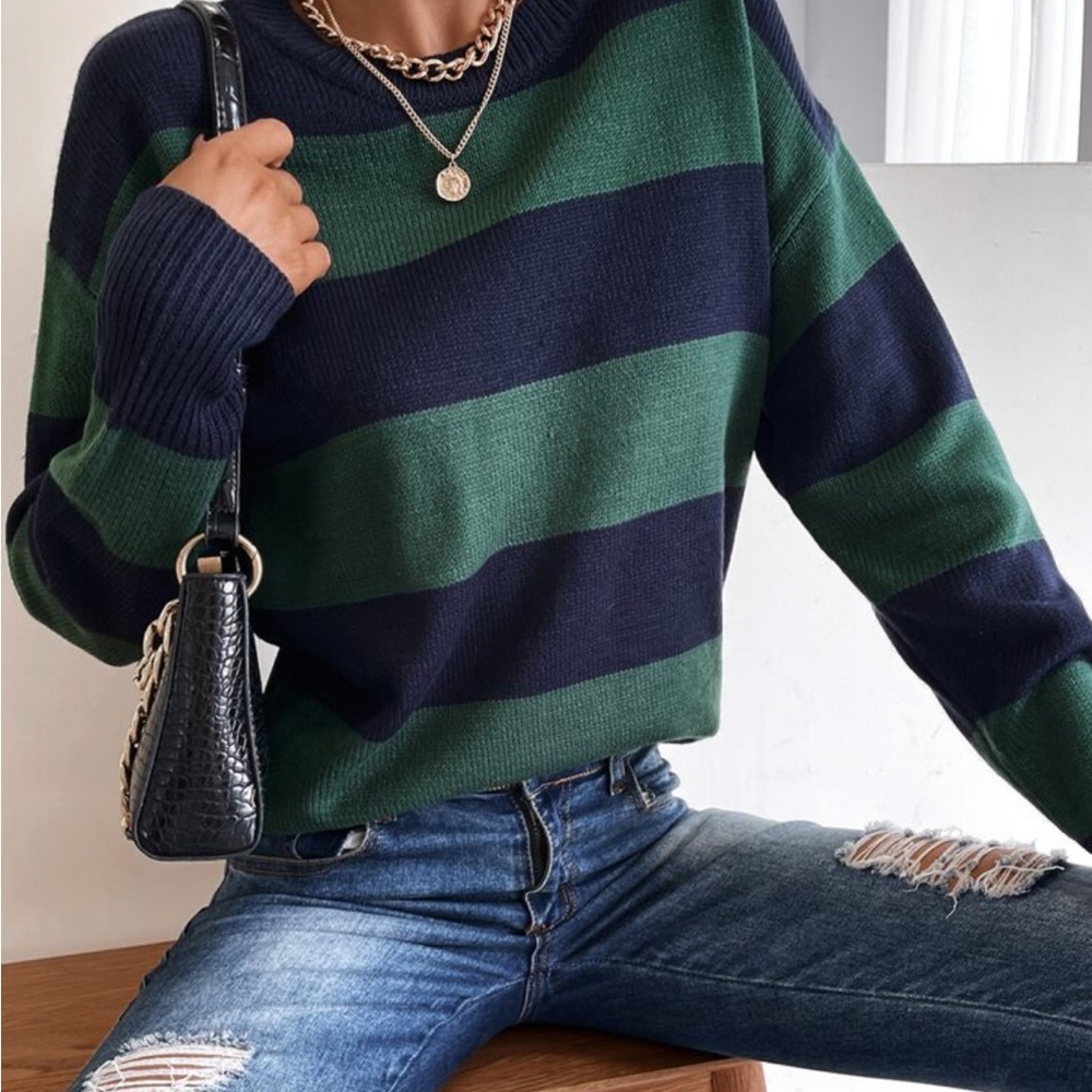 blue and green stripped sweatshirt